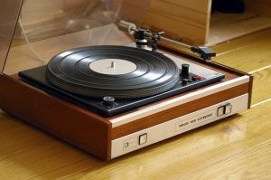 Топ 12 советских проигрывателей винила. На чем мы слушали «Мелодию»
