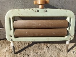 Игрушки пока ни кто не видит, ну подготовка кота в космос в центрифуге.