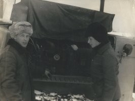 А ещё и тракторами управлять учил, но это как кружок.