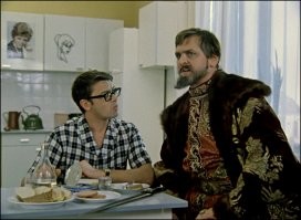 Был у меня такой сварщик. Так я его на газовый баллон посадил. Пущай полетает!