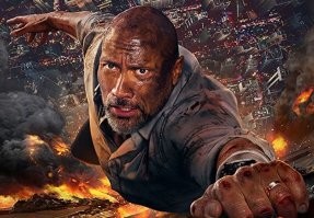 В Китае сгорел 110-метровый небоскреб