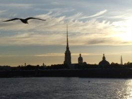 Хотел сфоткать Петропавловку ..)