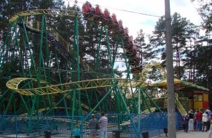 Весёлые горки - это для детей. Для тех кто по-старше - супер 8.