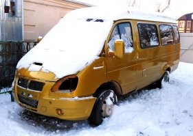 Удивил ежа голой задницей.... У меня во дворе красивее стоит, тепла ждёт! )))