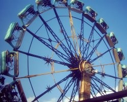 Центрифуга на ВДНХ была.