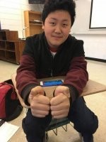 Я в детстве любил так делать. А сейчас толстый уже )))