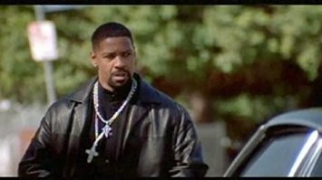 вот это фильмец. а то что в статье описано ещё не смотрел. наверно новый