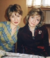 Юля и Алиса.