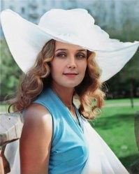 Потрясающей красоты женщина!