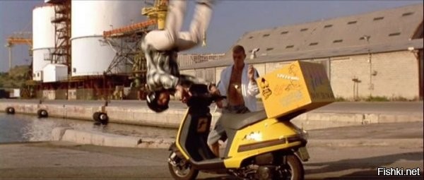 В Чувашии пьяненький деревенский мотоциклист пытался уйти от инспекторов ГИБДД