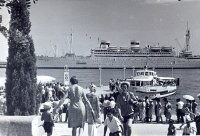 На заднем плане Адмирал Нахимов?