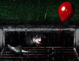 Точно в лузу:  спортсмен эффектно закончил забег