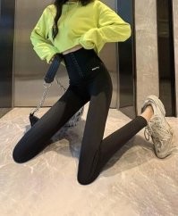 Самозванец!