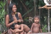 Миссионеры, идите вы нахрен! Вас никто не звал!
П. С. А девчонка очень даже симпатишная.