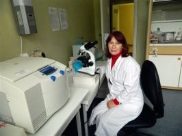 типичная работница СЭС...автомат где?