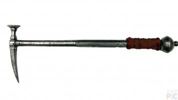 Вот такая штука под название клевец , доспехи пробивала на раз