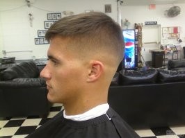 Это всё таки была стрижка с плавным переходом.
Как то так.....