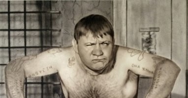 Что тут происходит: 20 занимательных исторических снимков, которые не понять без объяснения