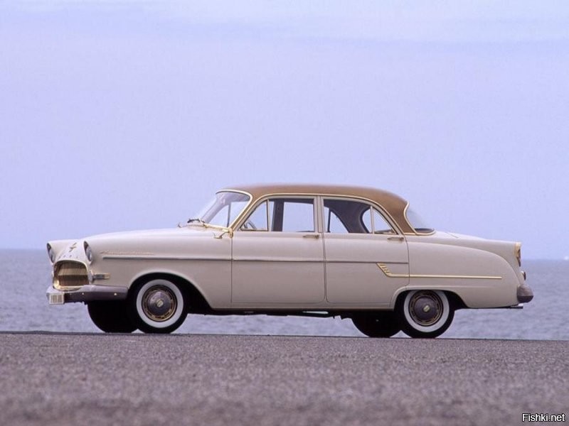 В журнале "За рулем" попадалась статья, что ГАЗ-21 - это  Опель Капитан 1956г модельного ряда.