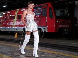 Что-то я ни в цуме, ни на южных воротах подобных персонажей не видел