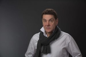 Косыгин и актер Сергей Маковецкий одно лицо здесь