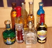 Это девушки, настоящие женщины, это водка, текила, самбука.