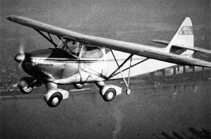 Кто подскажет модель?
Fulton FA-2 Airphibian