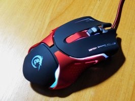 Да-да! И я о том же! Даже самая дешевая китайская проводная мышка с Али работает лучше, чем беспроводные. Эту брал за $6.5