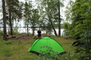 А я на рыбалку поеду. Нафига мне эта турция с их купи продай деньги давай, как и любая курортная местность. В Сочи тем более не поеду с ценами в этой помойке и одними арами вокруг (на местном наречии заварной кофе- это "вароный"). На родной Вуоксе отдохнешь хорошо и с друзьями.