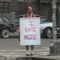 Всего один участник движения White Lives Matter вышел на митинг в Нью-Йорке