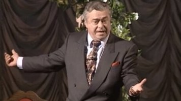 "вчера были большие, но по 5, а сегодня маленькие, но по 3"