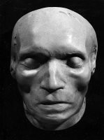 Прижизненная маска, 1812 год



Посмертная, 1827 год



Подробности легко находятся в интернетах, если правильно набрать буквы.