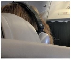 Потом нормально надел.