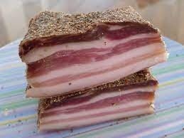 А вот сладкое - портит фигуру!