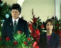 Губернатор штата Арканзас Билл Клинтон с супругой Хиллари. Вроде начало 80-х.