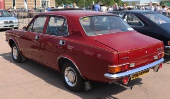 у меня в 90хх ( когда можно было везти любые машины, и при этом абсолютно без растаможивания) было две, теперь которых нет. Тальбо Солара и Мориц-Марина. на фото не мои, с инета, но точно такие и цвета какого же. ещё была Ауди NSV, так было в паспорте написано и на машине, такая же как на третей фото ( только на фото написано 80).