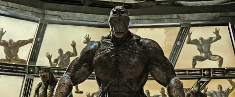 Поаккуратней там, а то они потом превратятся в вот такие особи, после халявных харчей