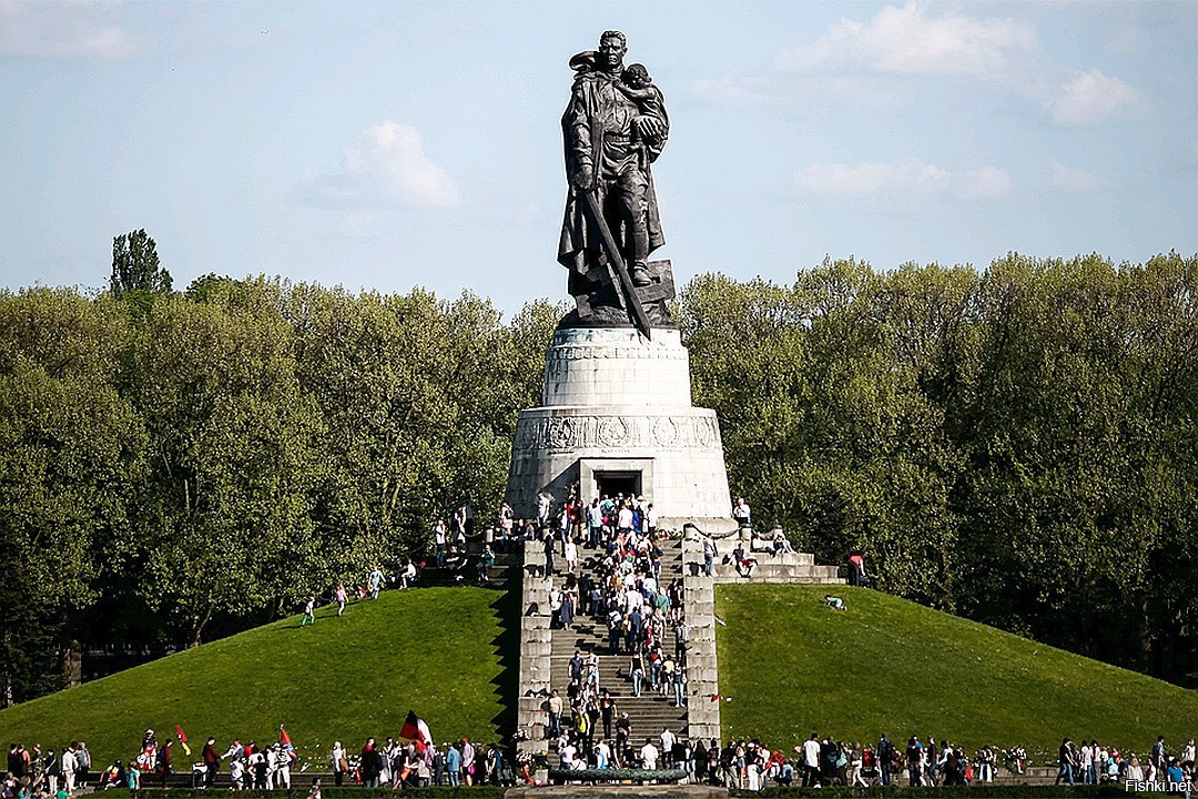 Памятник солдату освободителю картинка