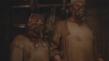 - Вовка! Ты так не шути - здесь кислорода два процента от нормы!