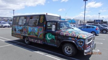 Был у дочери в Новой Зеландии. На стоянке возле супермаркета вот такой аппарат сфоткал.