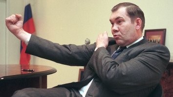 Редкие кадры из лихих 90-х, которые пробуждают противоречивые эмоции