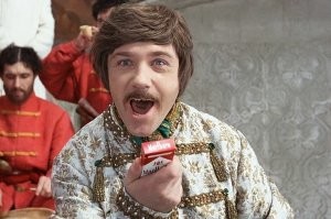 Никакого перевоплощения - просто грим. Вот - перевоплощение.