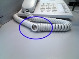 Пффф! Пусть теперь попробует вот от такой штуки избавиться!)))