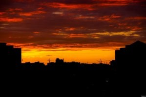 К закату на Манхетене. Вот в Краснодаре фотал. Тоже красиво.