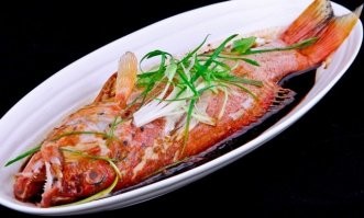 На Филиппинах рыба есть Лапу-лапу. Вкусная
