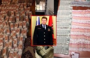 У начальника службы кадров МВД, нашли две тонны денег