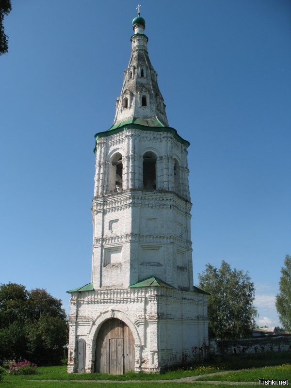Церковь Бориса и Глеба в Кидекше.
Росписи . Фрагментарные фрески со времени постройки.