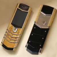 А тем временем в параллельной вселенной про яблоко и не слышали