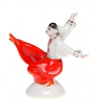 Тюю. Та навіщо мені твоі вірші якщо в мене сало е, гарний шмат на столі з рожевими прожілочкамі. Біля пляшкі з перцовкою.