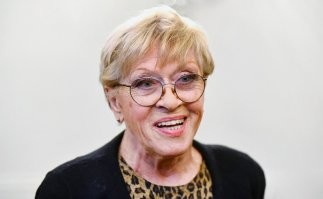 Родственники?